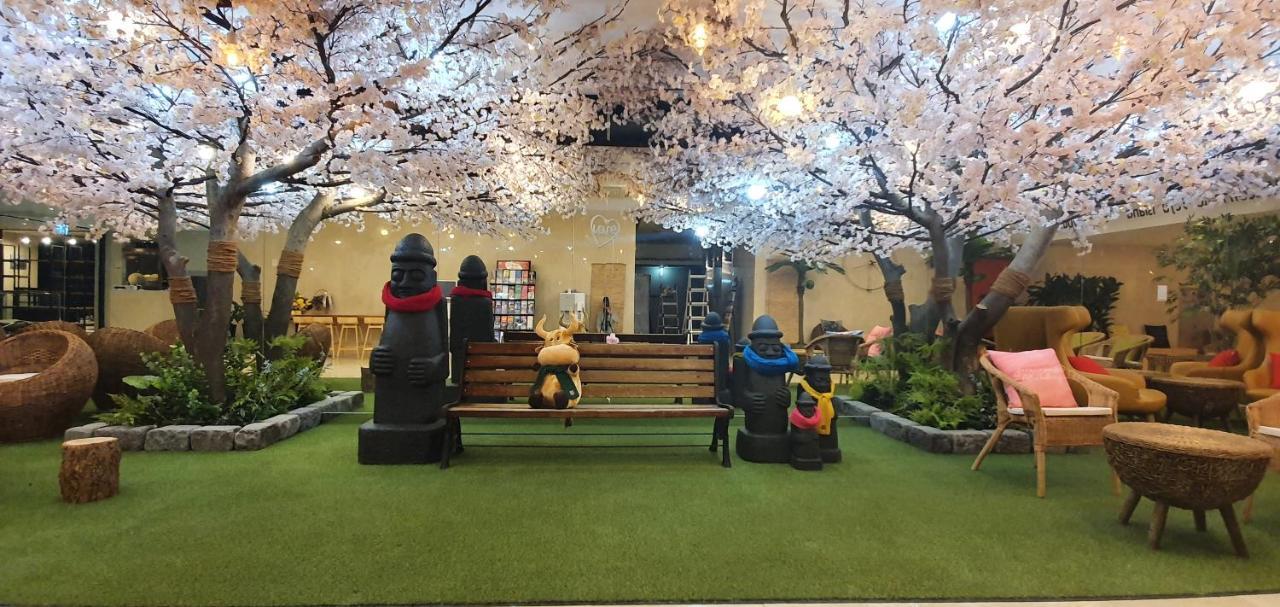 Grandmillions Hotel Seogwipo-stad Buitenkant foto
