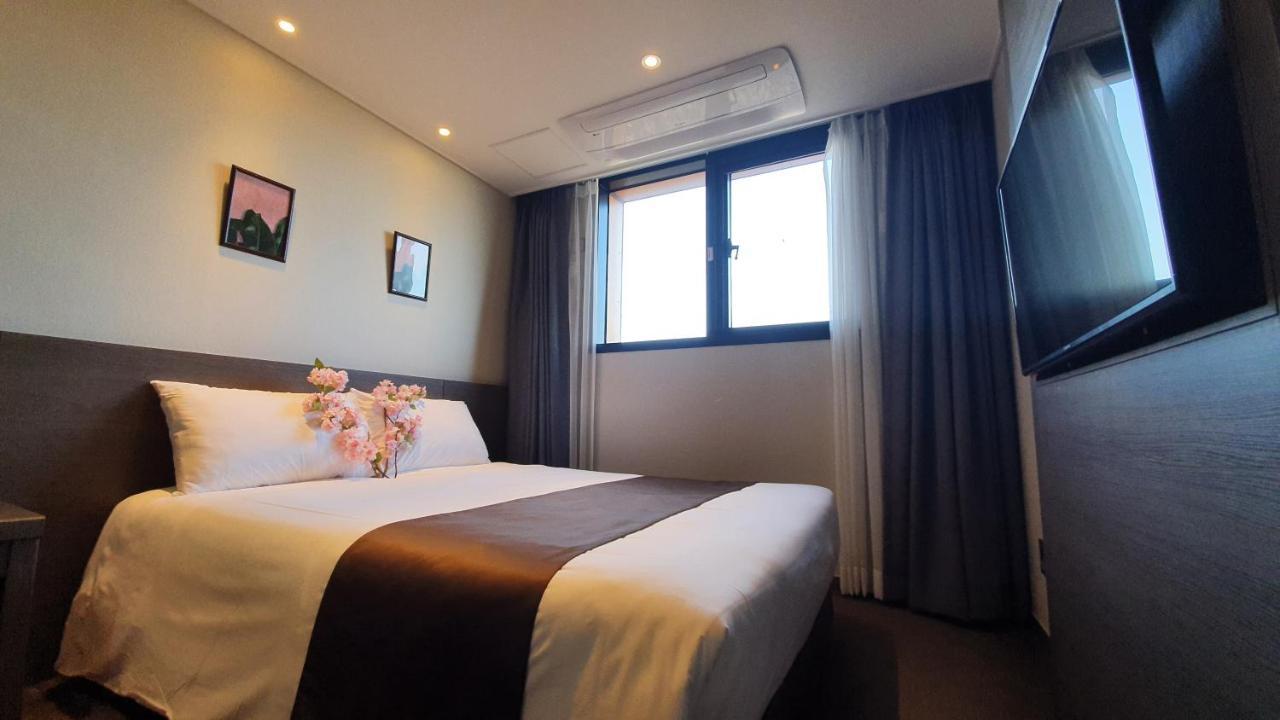 Grandmillions Hotel Seogwipo-stad Buitenkant foto