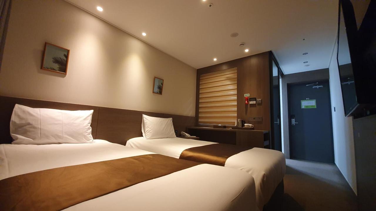 Grandmillions Hotel Seogwipo-stad Buitenkant foto