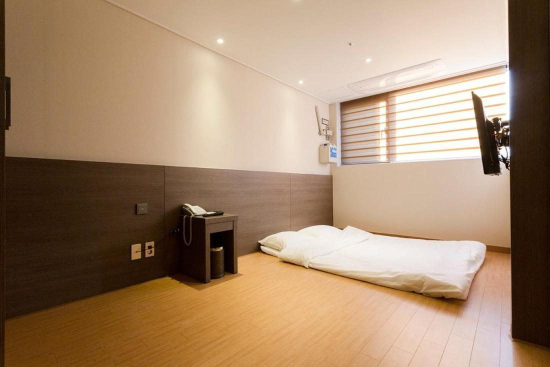 Grandmillions Hotel Seogwipo-stad Buitenkant foto