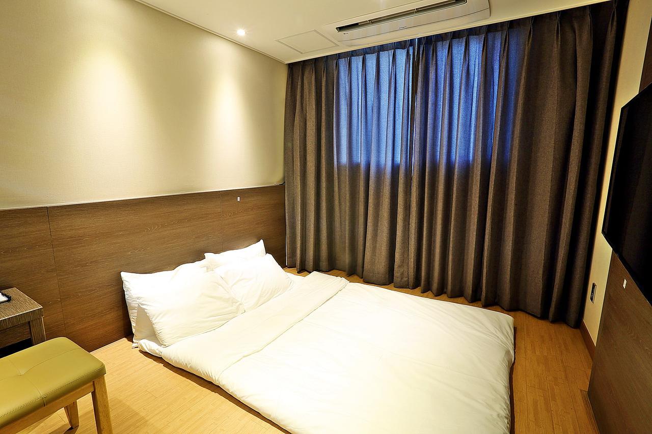Grandmillions Hotel Seogwipo-stad Buitenkant foto