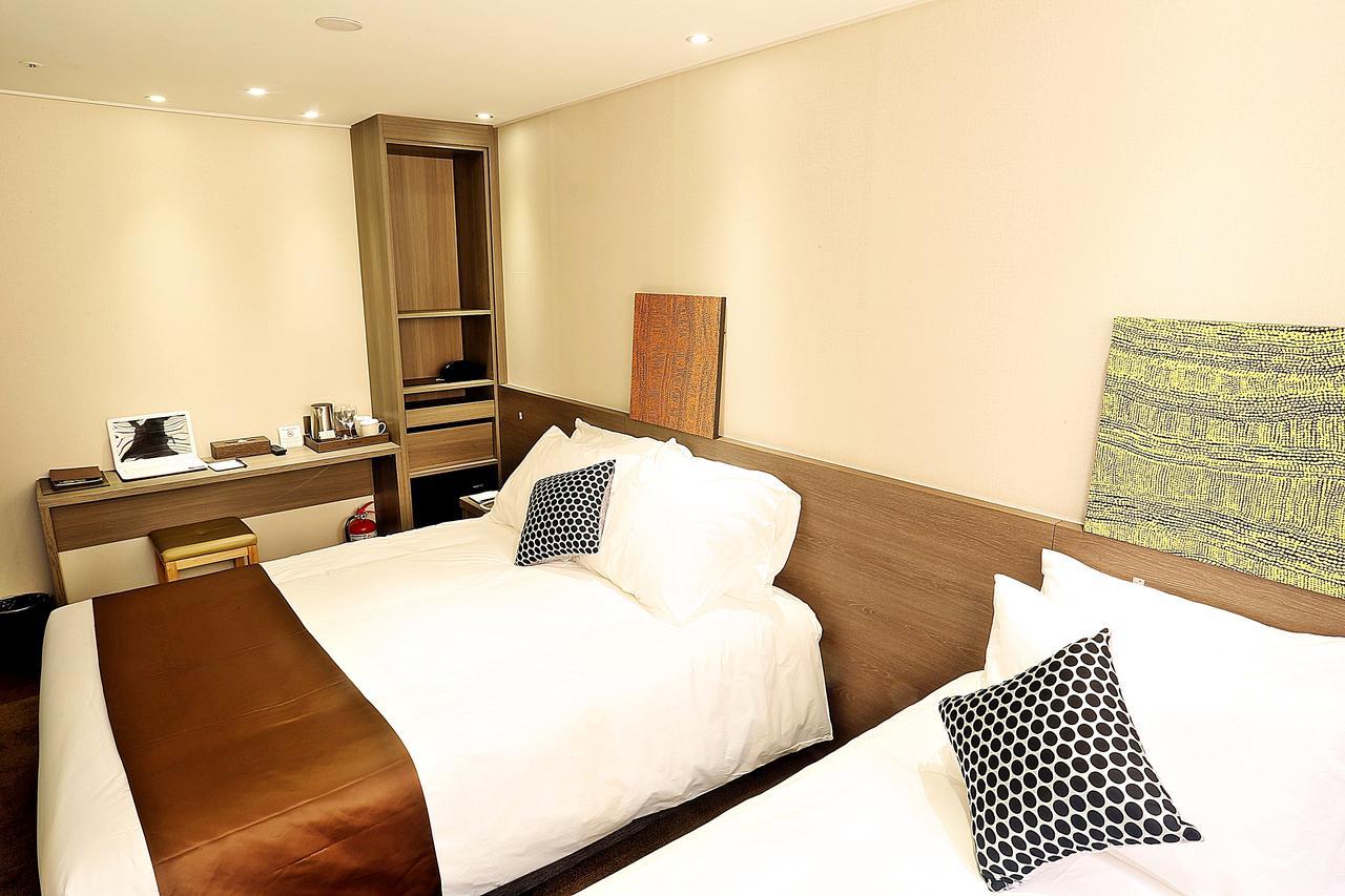 Grandmillions Hotel Seogwipo-stad Buitenkant foto